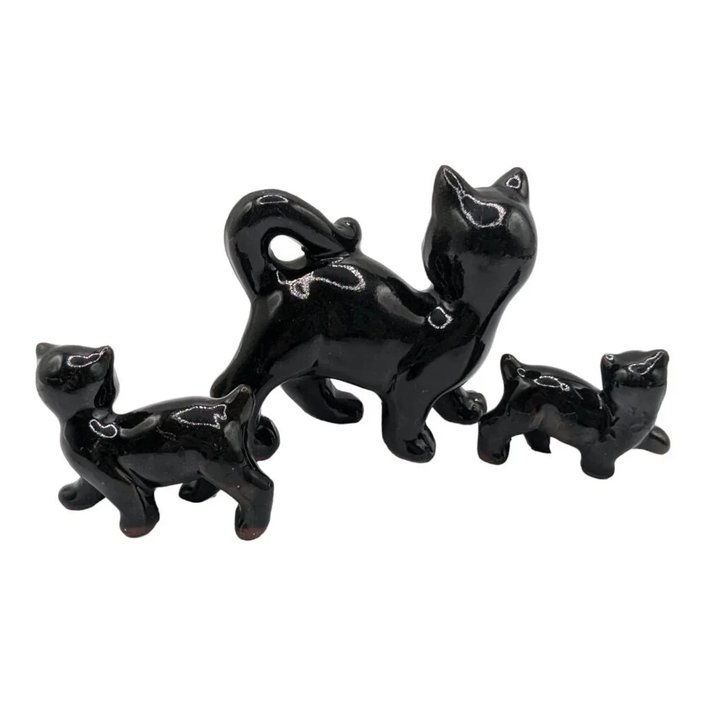 Vintage Ceramic Black Cats Mama with Two Kittens Kitschy Figurines MCM Redware - Picture 10 of 13